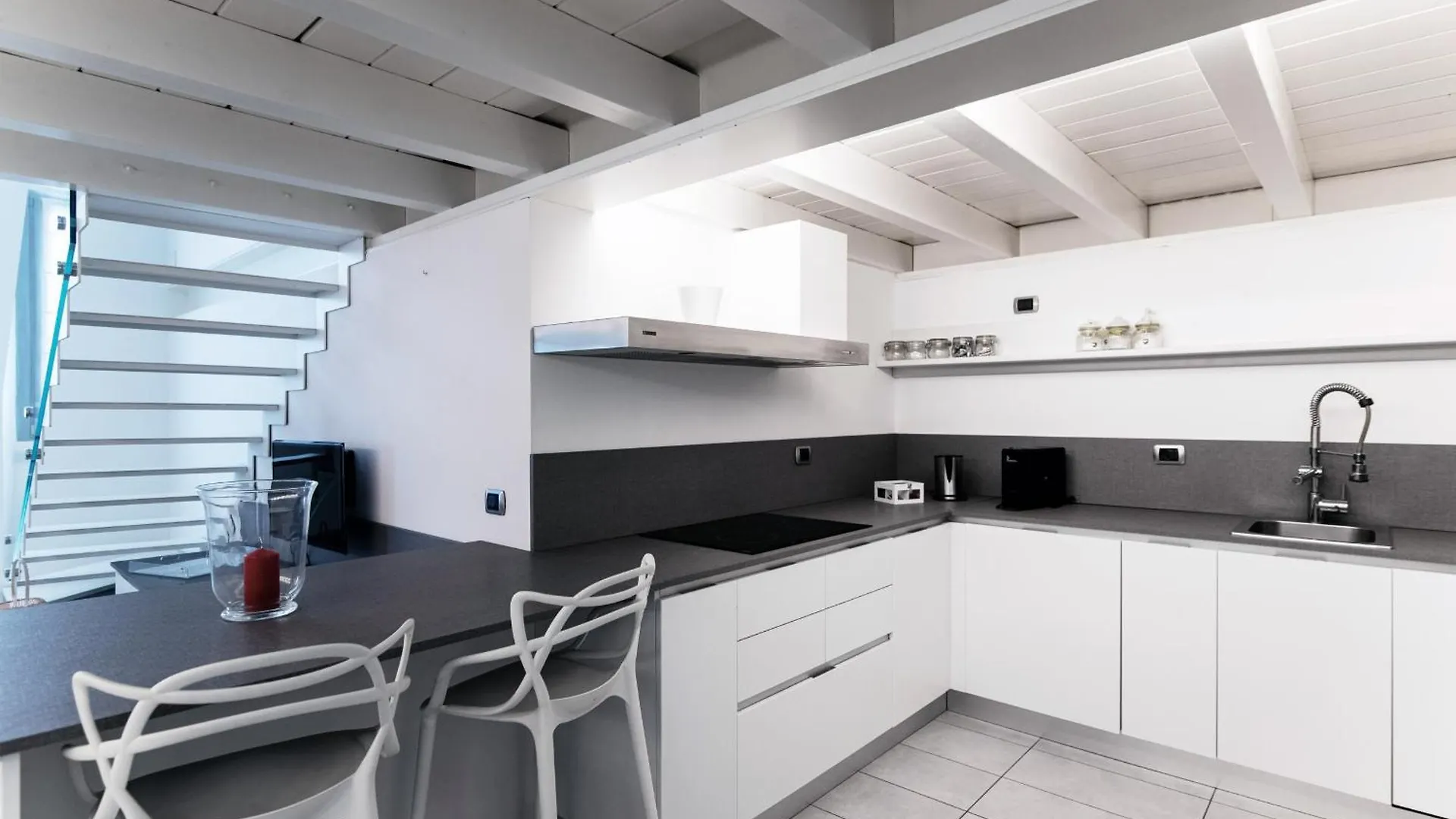 Apartment Loft Alle Mura - Bymyhomeincomo Italy