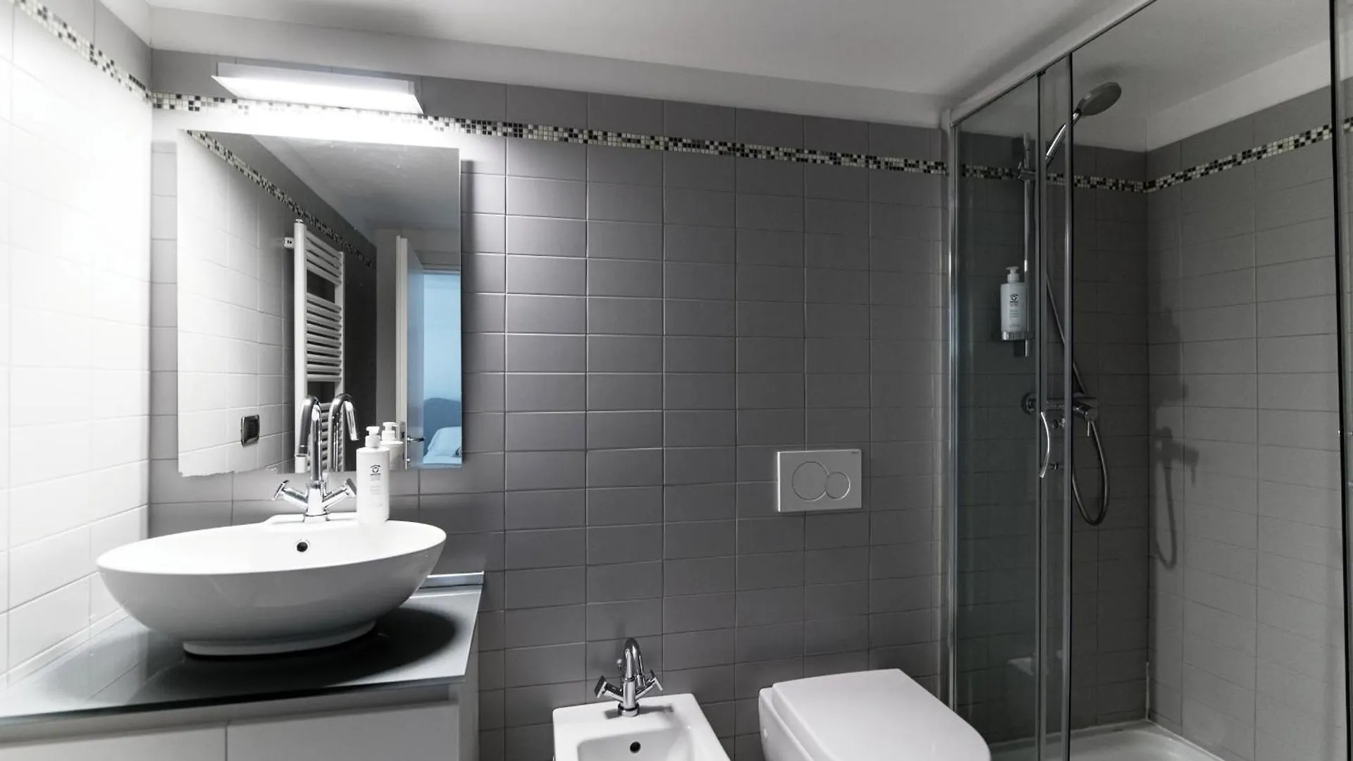 Loft Alle Mura - Bymyhomeincomo Italy
